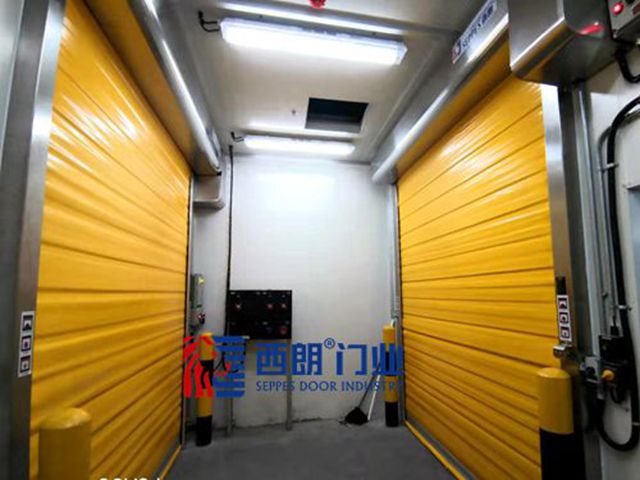 防爆保温快速门