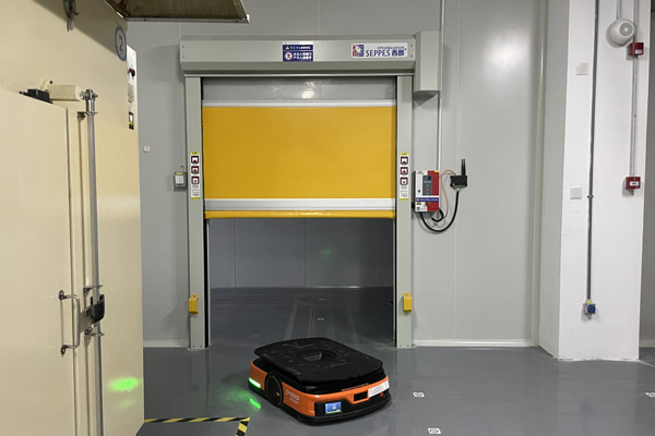 AGV+PVC防爆快速门联动组合